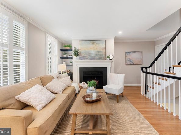 1310 Seaport Lane, Alexandria VA 22314