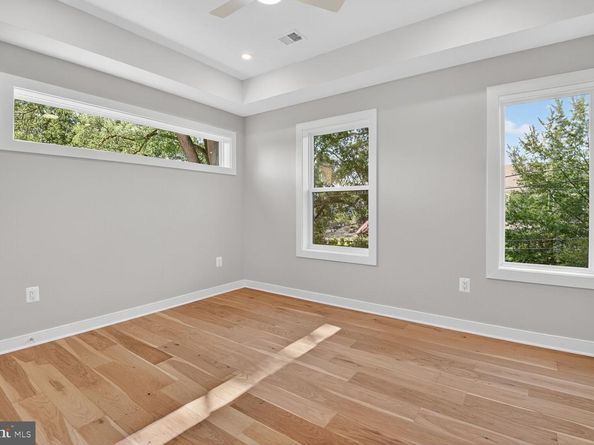 5310 Cathedral Avenue NW, Washington DC 20016