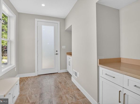 5310 Cathedral Avenue NW, Washington DC 20016