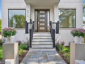 5310 Cathedral Avenue NW, Washington DC 20016