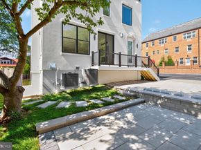 5310 Cathedral Avenue NW, Washington DC 20016