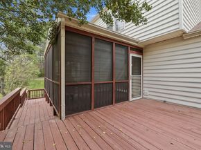 9800 Kohoutek Court, Vienna VA 22182