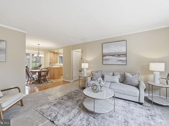 9800 Kohoutek Court, Vienna VA 22182