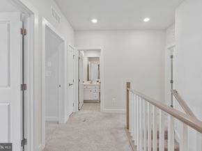 13270 Woodland Park Road 3J, Herndon VA 20171