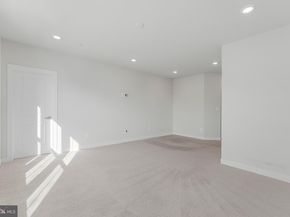 13270 Woodland Park Road 3J, Herndon VA 20171