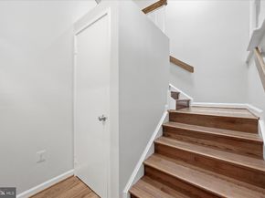 1907 Villaridge Drive, Reston VA 20191