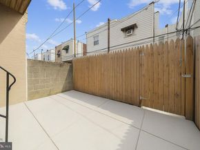 2627 S Camac Street, Philadelphia PA 19148