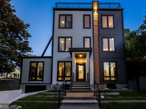 3500 7TH Street N, Arlington VA 22201