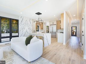 3500 7TH Street N, Arlington VA 22201