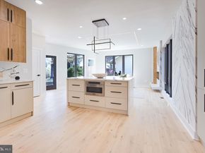 3500 7TH Street N, Arlington VA 22201