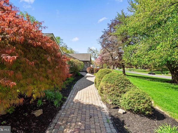 5774 S Deer Run Road, Doylestown PA 18902