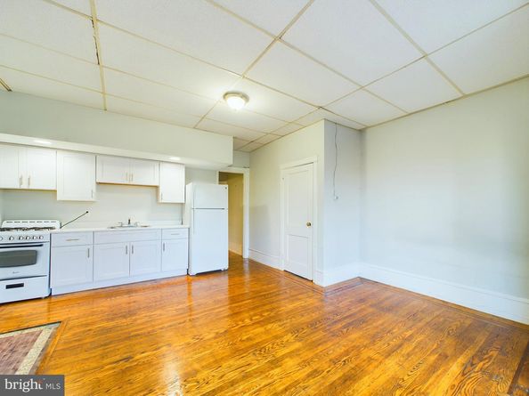 4408 Locust Street, Philadelphia PA 19104