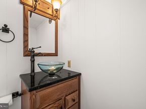 255 Gibbons Road, Springfield PA 19064
