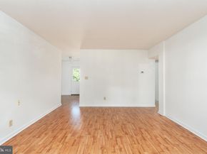 2731 S Walter Reed Drive C, Arlington VA 22206