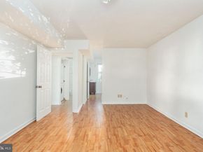 2731 S Walter Reed Drive C, Arlington VA 22206