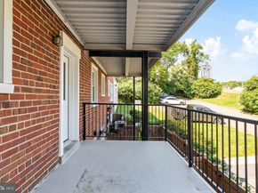 2731 S Walter Reed Drive C, Arlington VA 22206