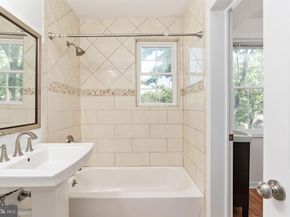 2731 S Walter Reed Drive C, Arlington VA 22206