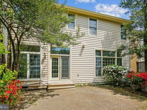 7940 Turncrest Drive, Potomac MD 20854