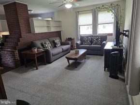 169 Crabtree Drive, Levittown PA 19055