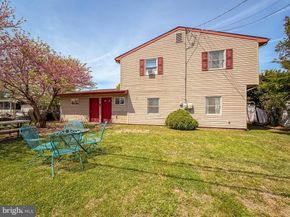 169 Crabtree Drive, Levittown PA 19055