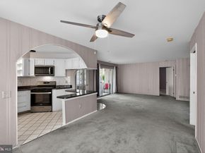 154 Benjamin Court G154, Philadelphia PA 19114