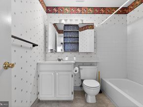 154 Benjamin Court G154, Philadelphia PA 19114