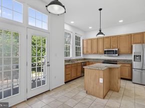47697 Whirlpool Square, Sterling VA 20165