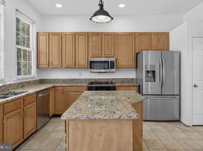47697 Whirlpool Square, Sterling VA 20165