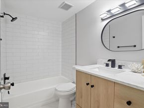509 N Armistead Street 103, Alexandria VA 22312