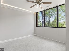 509 N Armistead Street 103, Alexandria VA 22312