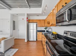 5885 Colorado Avenue NW 203, Washington DC 20011