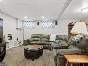286 Birch Drive, Lafayette Hill PA 19444