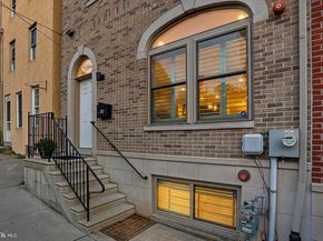 159 Green Lane, Philadelphia PA 19127