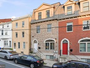 159 Green Lane, Philadelphia PA 19127