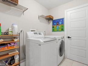 159 Green Lane, Philadelphia PA 19127