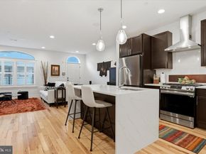 159 Green Lane, Philadelphia PA 19127