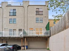 159 Green Lane, Philadelphia PA 19127