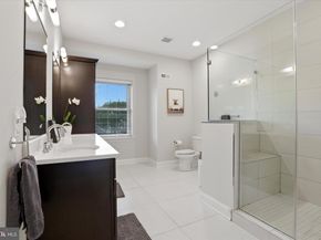 159 Green Lane, Philadelphia PA 19127