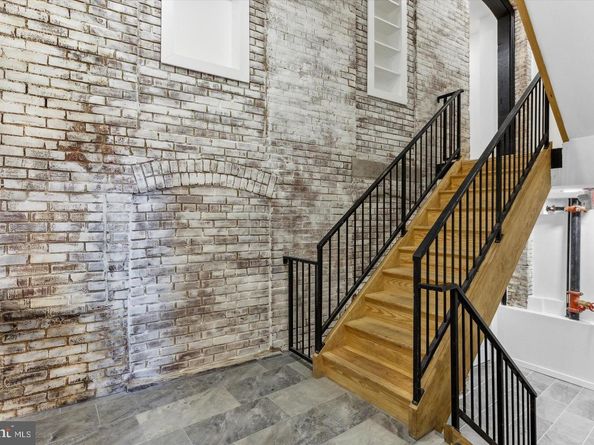 2045 Trenton Avenue, Philadelphia PA 19125