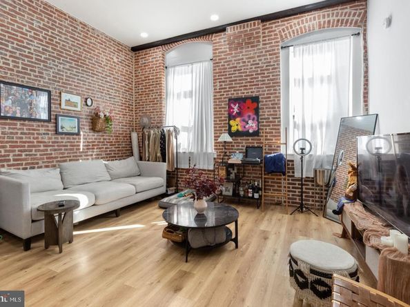 2045 Trenton Avenue, Philadelphia PA 19125