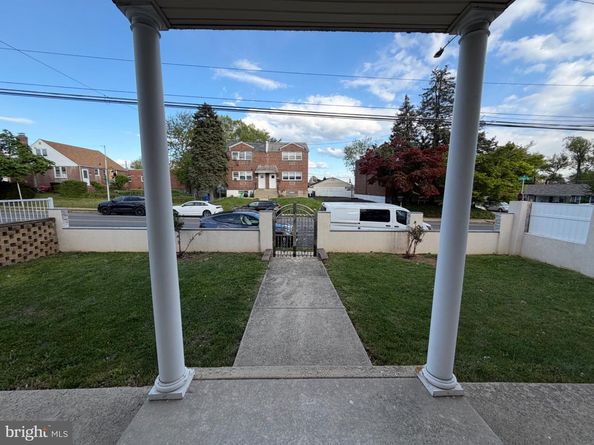7804 Large Street, Philadelphia PA 19152