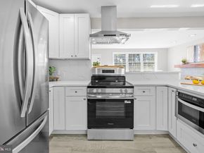 2520 Buckelew Drive, Falls Church VA 22046