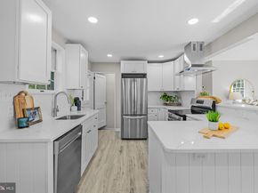2520 Buckelew Drive, Falls Church VA 22046