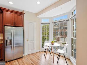 9576 Lagersfield Circle, Vienna VA 22181