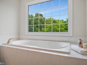 9576 Lagersfield Circle, Vienna VA 22181