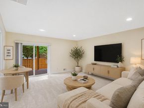 9576 Lagersfield Circle, Vienna VA 22181