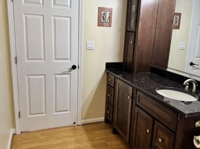 3713 S George Mason Drive 1005, Falls Church VA 22041