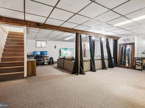 3715 Round Meadow, Hatboro PA 19040