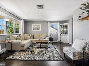 3715 Round Meadow, Hatboro PA 19040