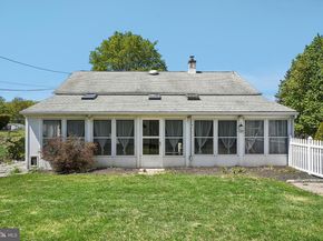 3715 Round Meadow, Hatboro PA 19040